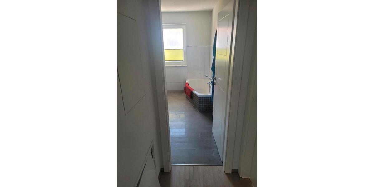 Doppelhaushälfte Reichenbach im Vogtland - 4 Zimmer, 170 m&sup2;, 360.000&euro; | Angebot:26220266