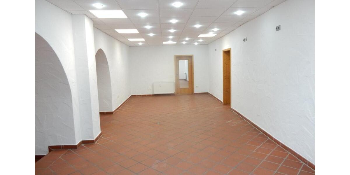 Gewerbeobjekt Hof Neuhof - 1.600&euro; | Angebot:23112433