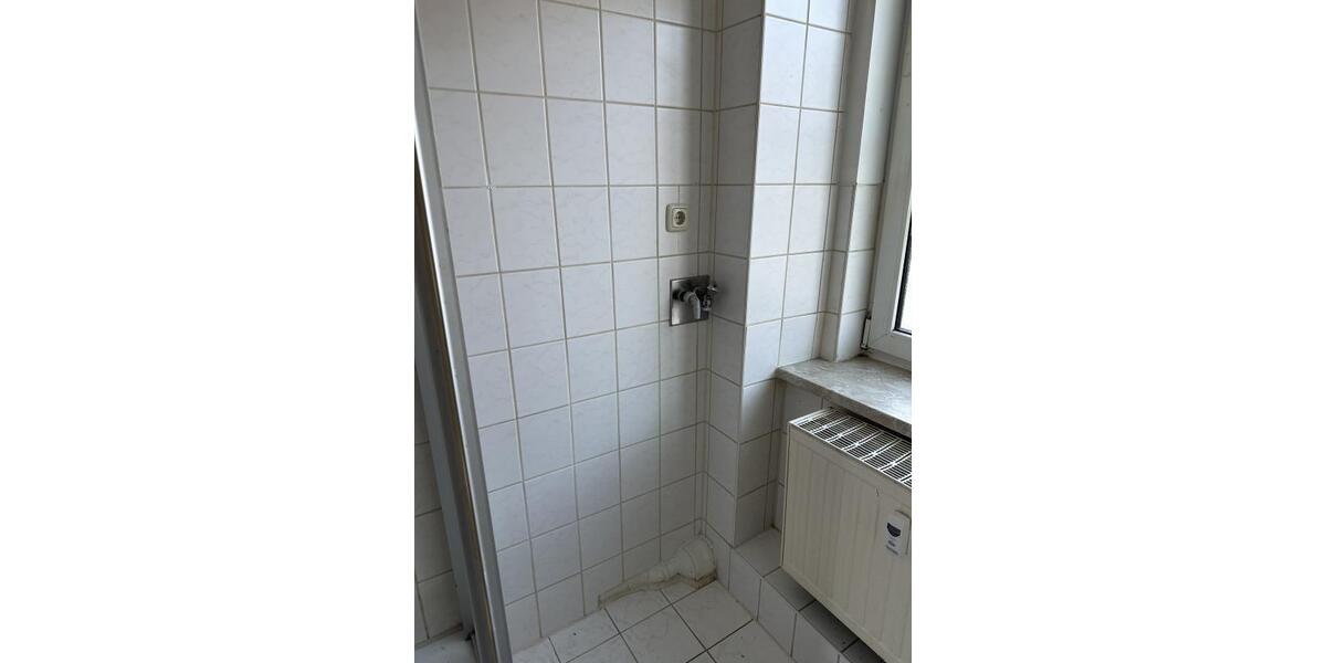 Etagenwohnung Plauen - 3 Zimmer, 65 m&sup2;, 262&euro; | Angebot:24144479
