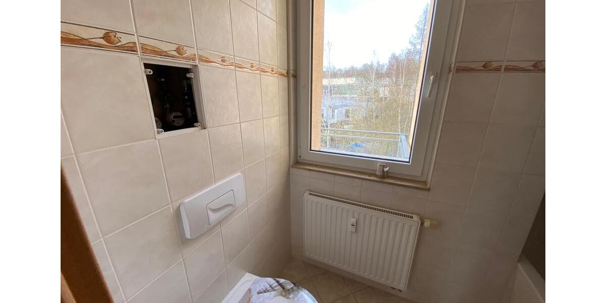 Etagenwohnung Reichenbach im Vogtland Obermylau - 2 Zimmer, 72 m&sup2;, 275&euro; | Angebot:9984787