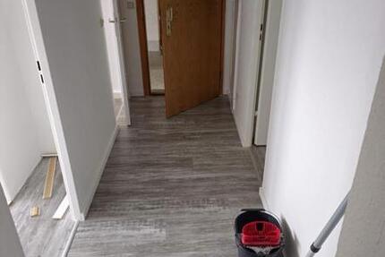 Wohnung Lengenfeld - 3 Zimmer, 61 m&sup2;, 650&euro; | Angebot:26480552