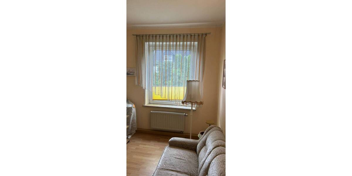 Etagenwohnung Rodewisch - 4 Zimmer, 92 m&sup2;, 79.000&euro; | Angebot:25686156