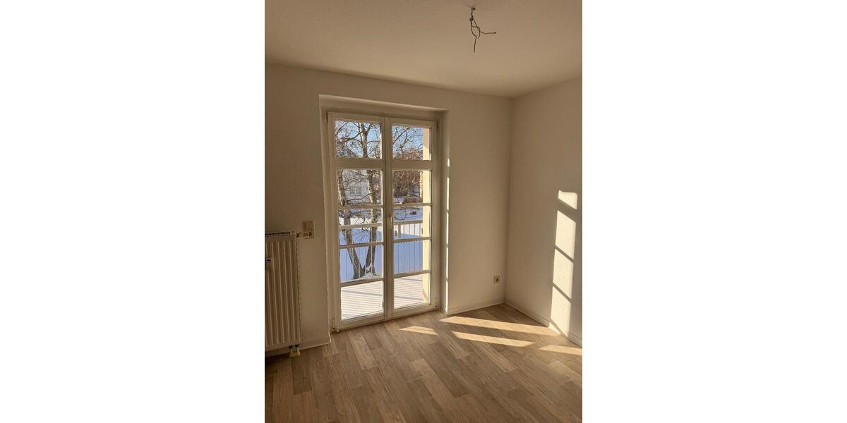 Etagenwohnung Reichenbach im Vogtland - 2 Zimmer, 52 m&sup2;, 350&euro; | Angebot:24610463