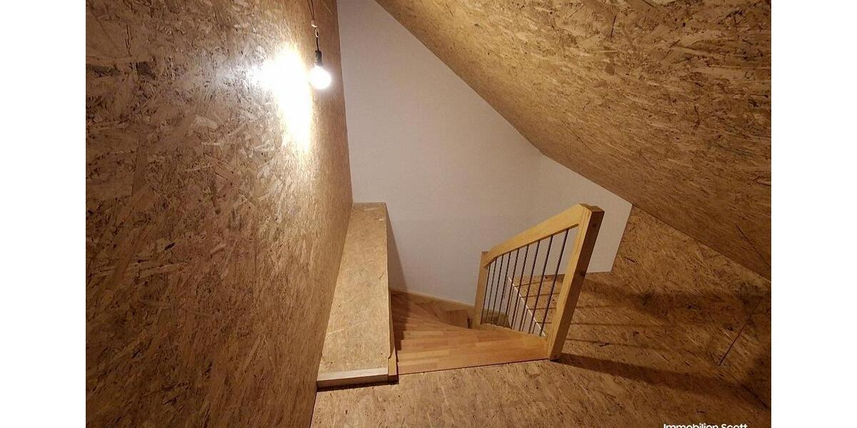 Etagenwohnung Plauen Bahnhofsvorstadt - 3 Zimmer, 103 m&sup2;, 1.110&euro; | Angebot:23511297