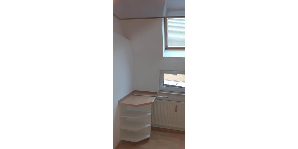 Dachgeschoßwohnung Markneukirchen - 2 Zimmer, 40 m&sup2;, 280&euro; | Angebot:25349217