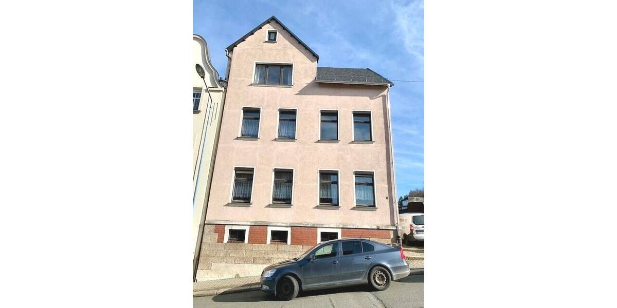 Doppelhaushälfte Lengenfeld - 8 Zimmer, 192 m&sup2;, 115.000&euro; | Angebot:26741160