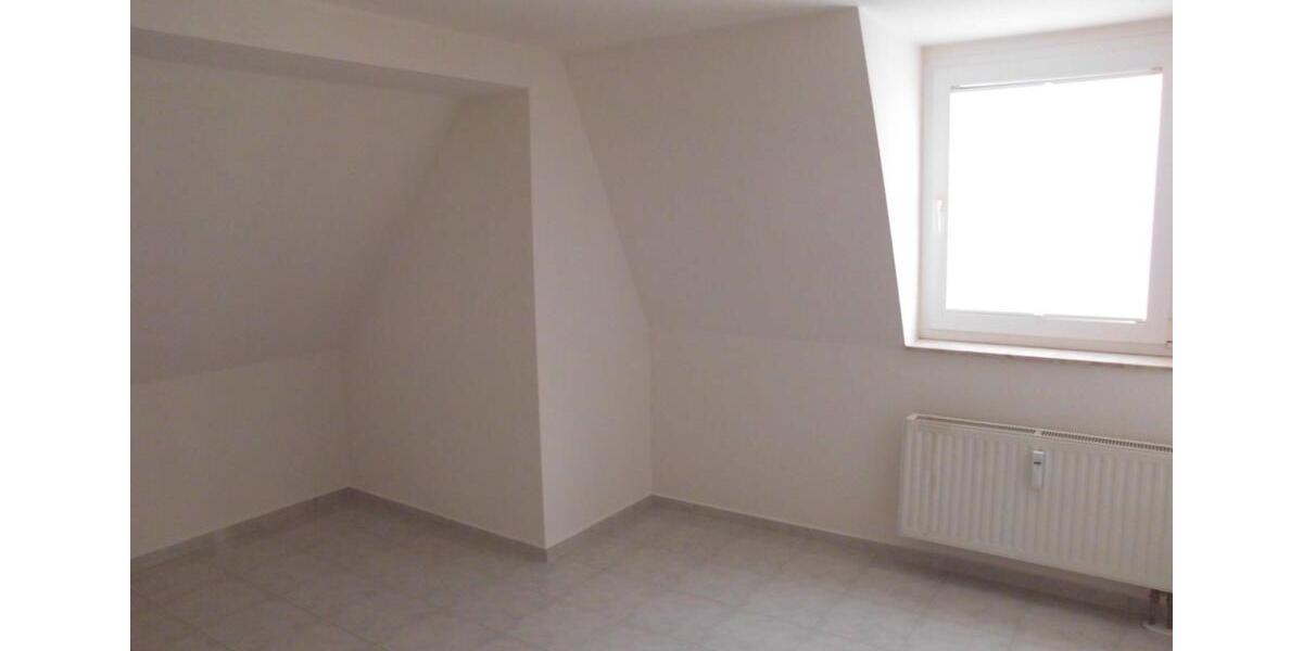 Maisonettenwohnung Reichenbach im Vogtland - 2 Zimmer, 52 m&sup2;, 270&euro; | Angebot:24813959