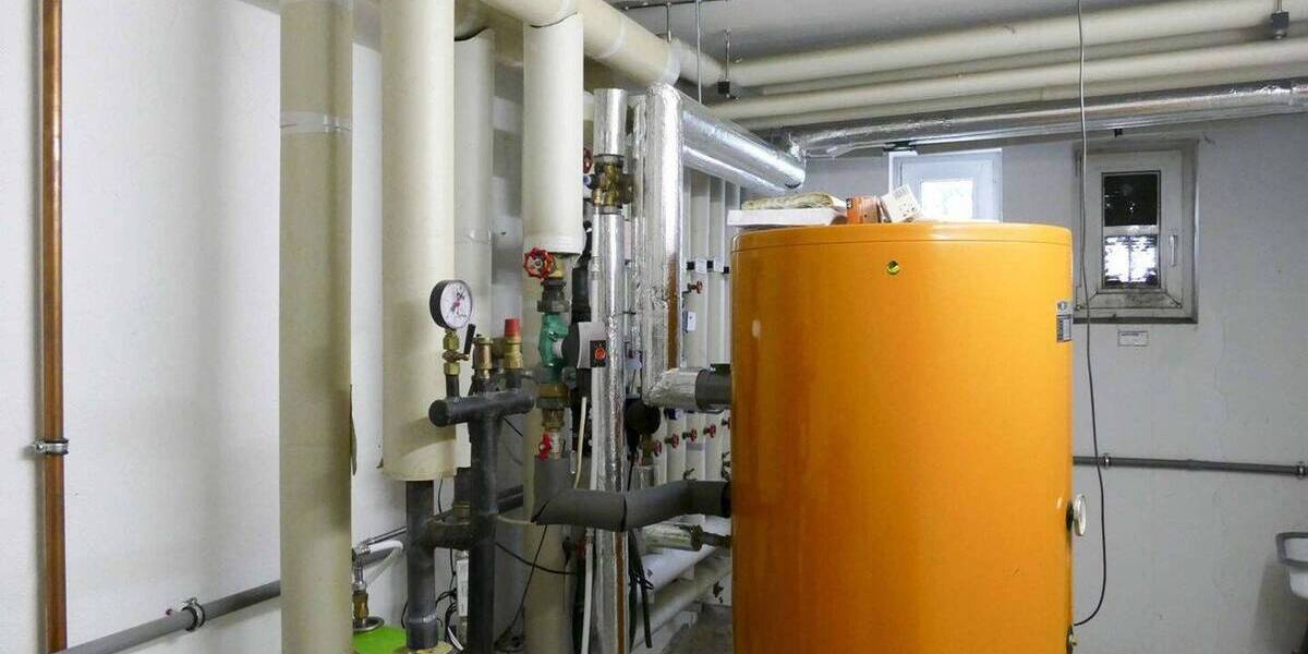 Etagenwohnung Greiz - 2 Zimmer, 61 m&sup2;, 49.000&euro; | Angebot:25729317