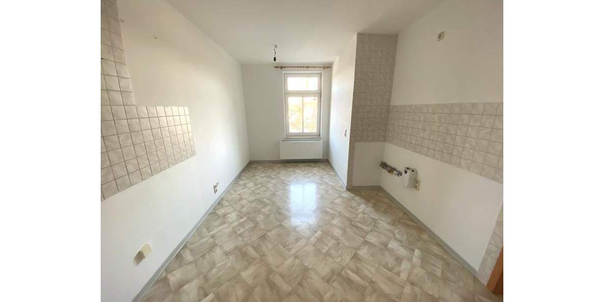 Etagenwohnung Plauen Ostvorstadt - 2 Zimmer, 74 m&sup2;, 370&euro; | Angebot:25776512