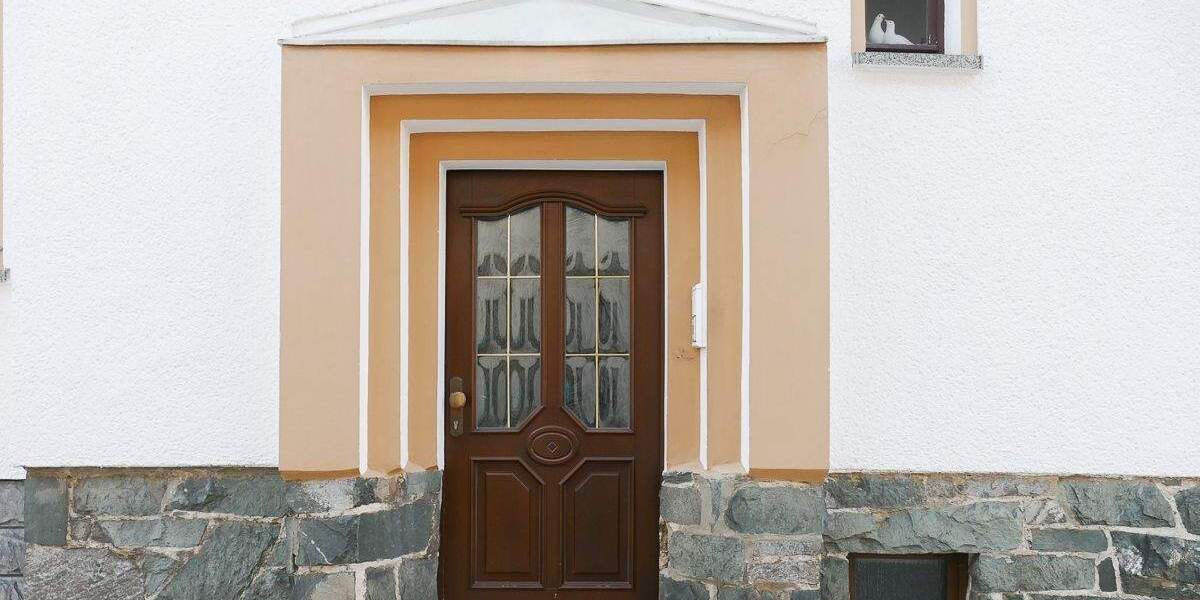 Etagenwohnung Greiz Reinsdorf - 6 Zimmer, 120 m&sup2;, 650&euro; | Angebot:25666532