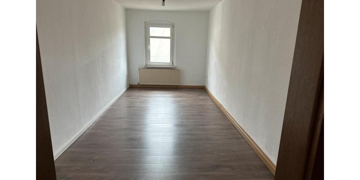 Etagenwohnung Auma-Weidatal Weidatal - 3 Zimmer, 90 m&sup2;, 750&euro; | Angebot:25139547