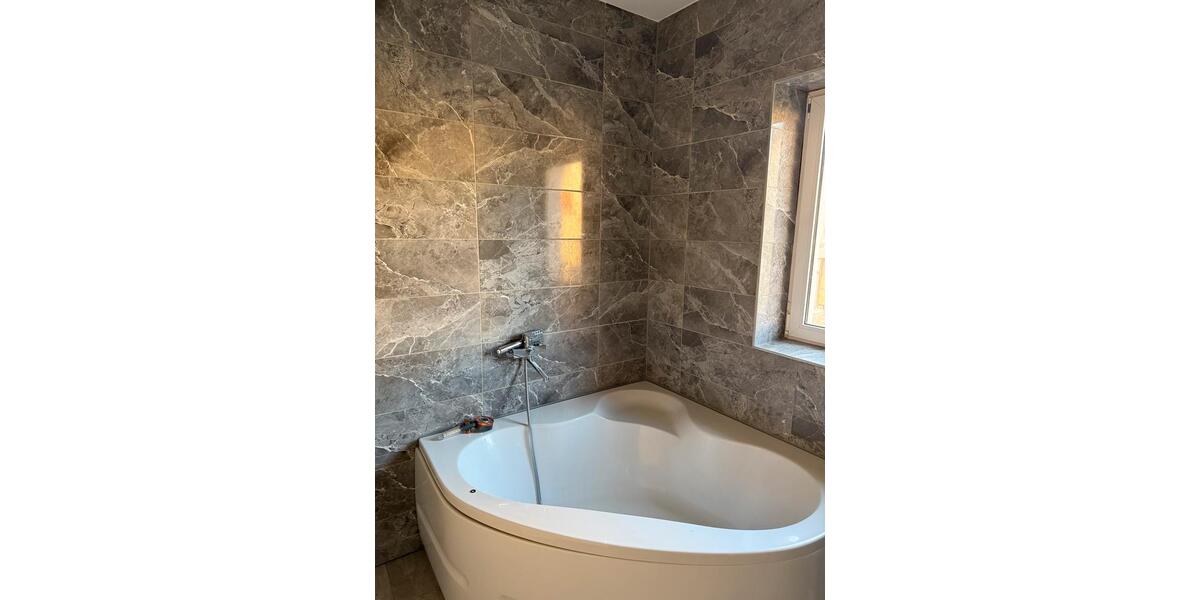 Einfamilienhaus Treuen - 3 Zimmer, 180 m&sup2;, 180.000&euro; | Angebot:25278784