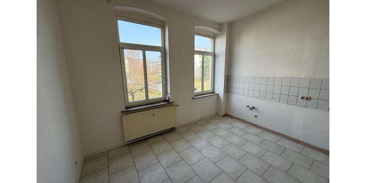 Etagenwohnung Plauen - 3 Zimmer, 96 m&sup2;, 480&euro; | Angebot:25887081
