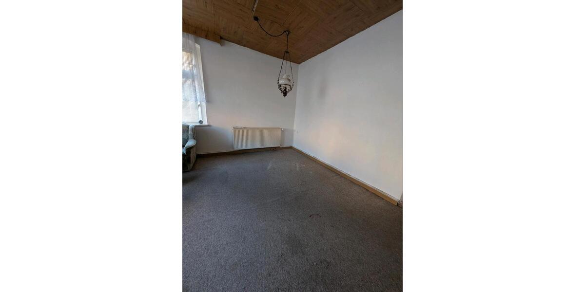 Reihenhaus Auerbach/Vogtland Vogtland - 12 Zimmer, 150 m&sup2;, 45.000&euro; | Angebot:26786740