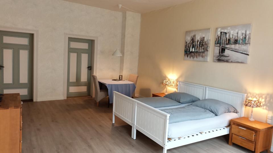 Mehrfamilienhaus, Wohnhaus Oelsnitz (Vogtland) - 30 Zimmer, 1.105 m&sup2;, 349.000&euro; | Angebot:24224906