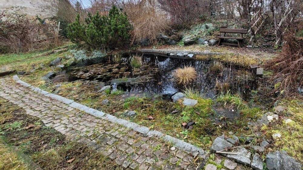 Mehrfamilienhaus, Wohnhaus Markneukirchen - 9 Zimmer, 300 m&sup2;, 245.000&euro; | Angebot:25662127