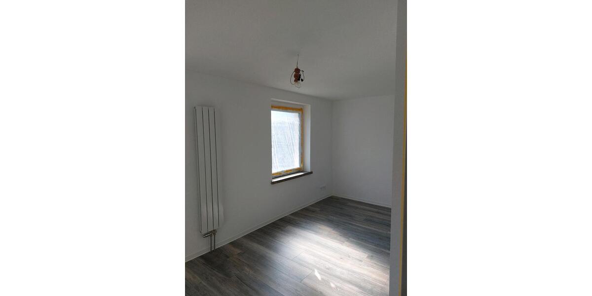 Reihenhaus Greiz - 4 Zimmer, 118 m&sup2;, 890&euro; | Angebot:25979044