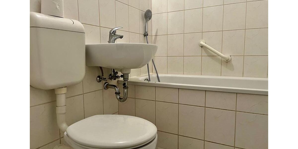 Etagenwohnung Oelsnitz (Vogtland) - 1 Zimmer, 35 m&sup2;, 175&euro; | Angebot:24705755