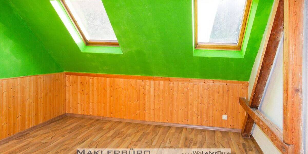 Etagenwohnung Greiz - 4 Zimmer, 80 m&sup2;, 350&euro; | Angebot:25666530