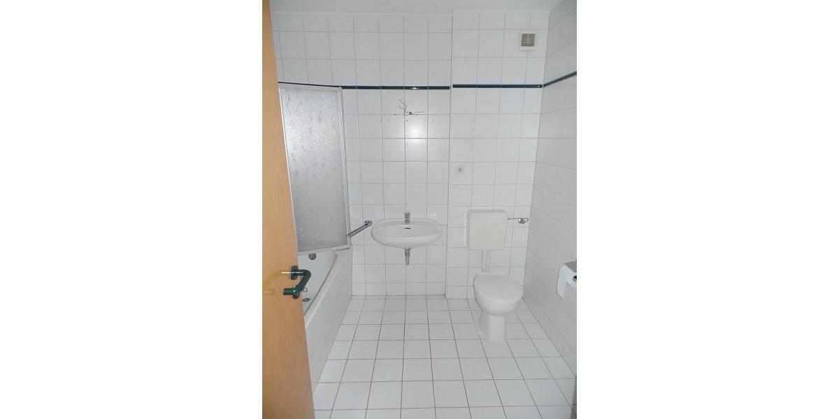 Maisonettenwohnung Reichenbach im Vogtland - 3 Zimmer, 69 m&sup2;, 380&euro; | Angebot:21650790