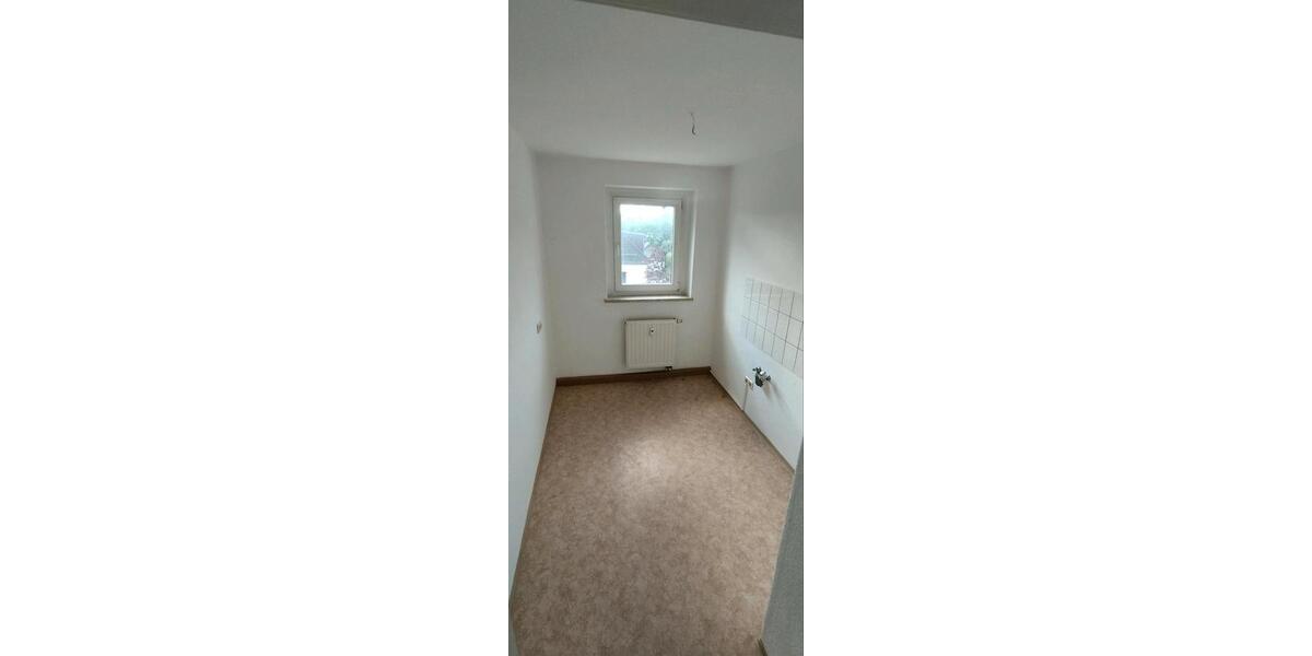 Etagenwohnung Pöhl - 3 Zimmer, 60 m&sup2;, 325&euro; | Angebot:25639172