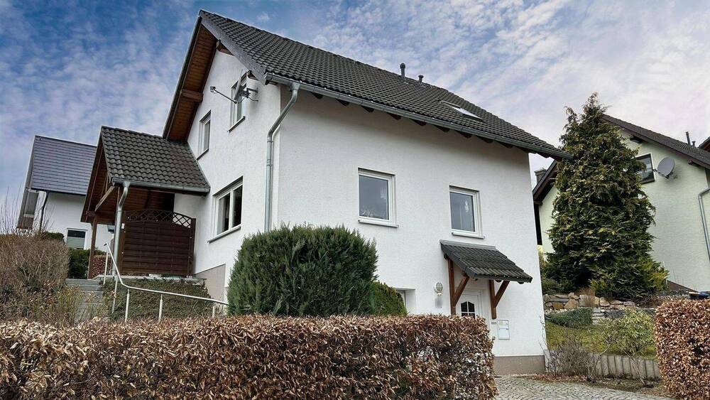 Einfamilienhaus Rodewisch - 6 Zimmer, 103 m&sup2;, 205.000&euro; | Angebot:26036697