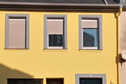 Haus Hof Altstadt - 6 Zimmer, 204 m&sup2;, 105.000&euro; | Angebot:25921055