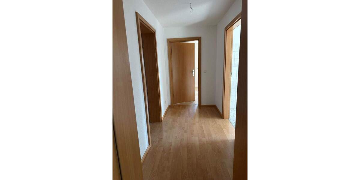 Etagenwohnung Netzschkau - 2 Zimmer, 56 m&sup2;, 282&euro; | Angebot:25910396