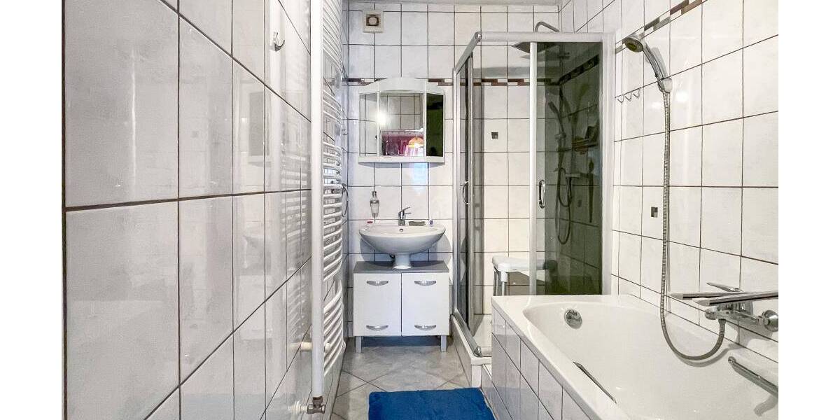 Einfamilienhaus Gefell - 7 Zimmer, 147 m&sup2;, 49.900&euro; | Angebot:26220022