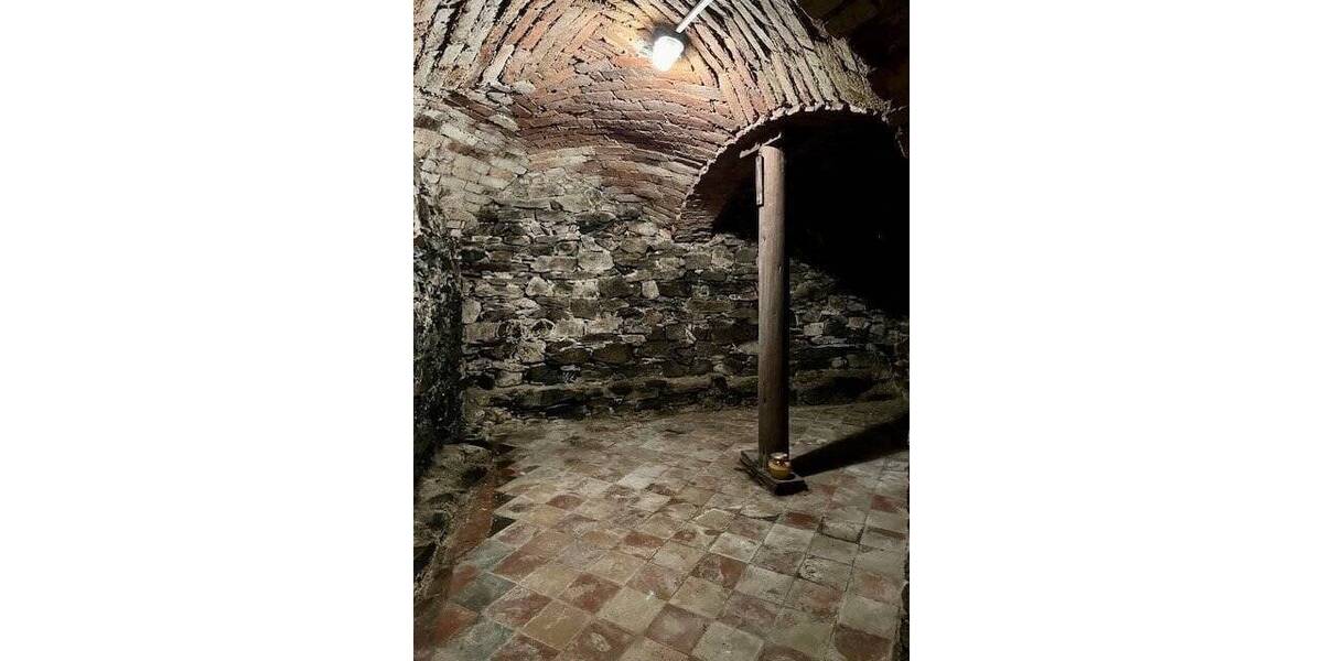 Reihenmittelhaus Elsterberg - 1 Zimmer, 130 m&sup2;, 79.000&euro; | Angebot:25662003