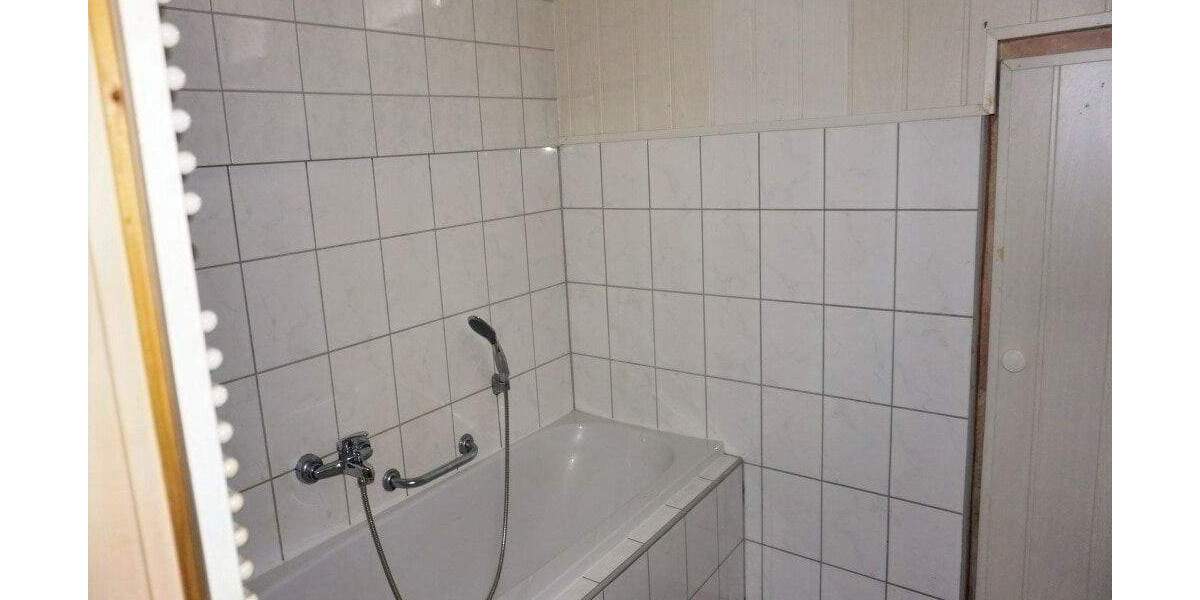 Einfamilienhaus Markneukirchen Landwüst - 6 Zimmer, 115 m&sup2;, 85.000&euro; | Angebot:25686130