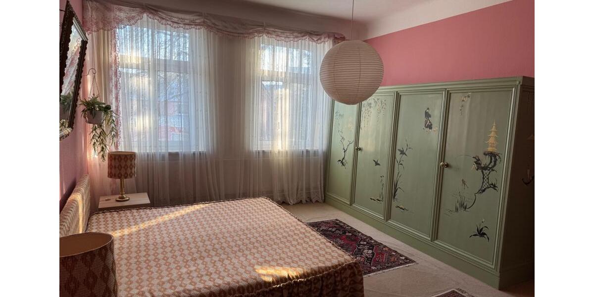 Einfamilienhaus Köditz - 9 Zimmer, 282 m&sup2;, 220.000&euro; | Angebot:25195300