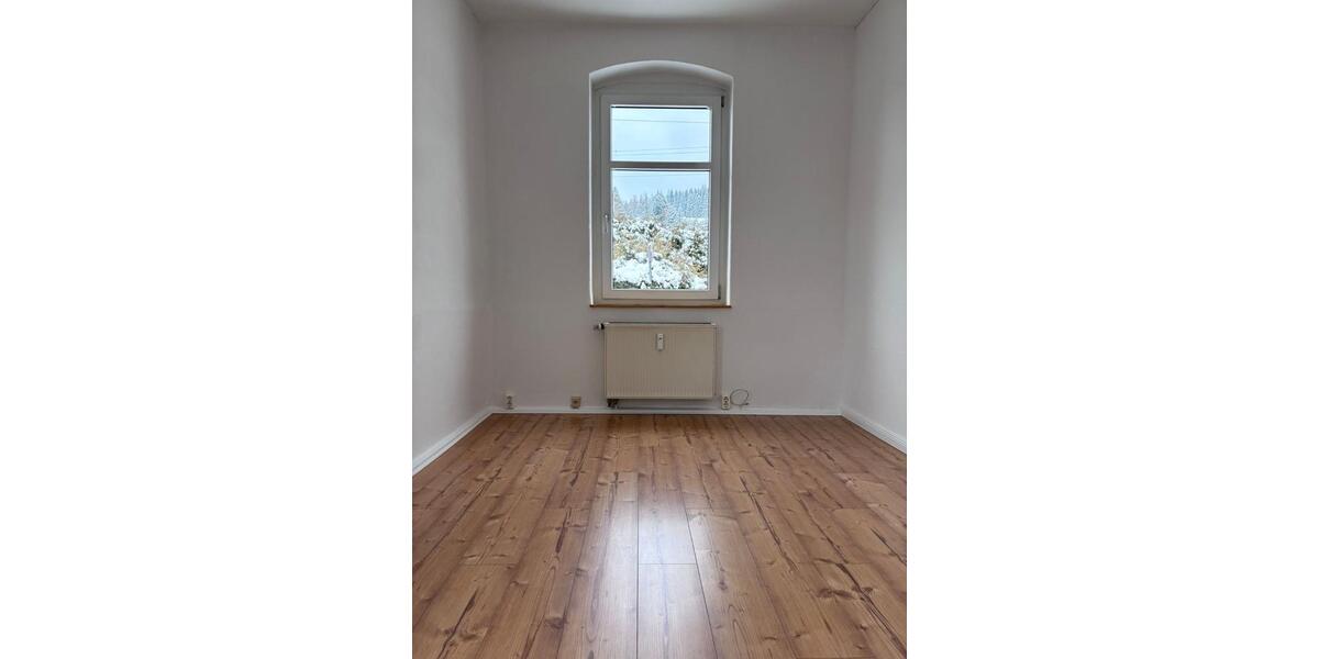 Erdgeschoßwohnung Klingenthal - 2 Zimmer, 53 m&sup2;, 285&euro; | Angebot:24682190