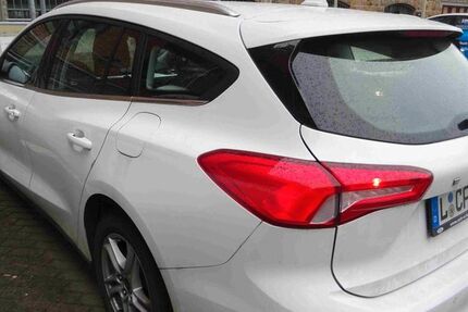 Ford Focus 49.000 km 9.871 &euro; Tirpersdorf 08606