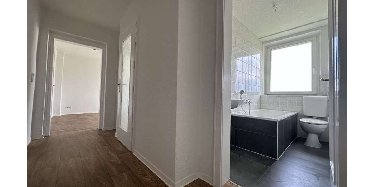 Etagenwohnung Plauen Bahnhofsvorstadt - 2 Zimmer, 44 m&sup2;, 239&euro; | Angebot:26728634