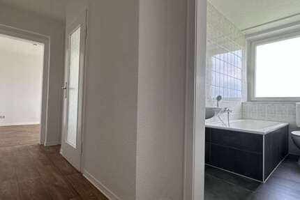 Wohnung Plauen Bahnhofsvorstadt - 2 Zimmer, 44 m&sup2;, 239&euro; | Angebot:26728634