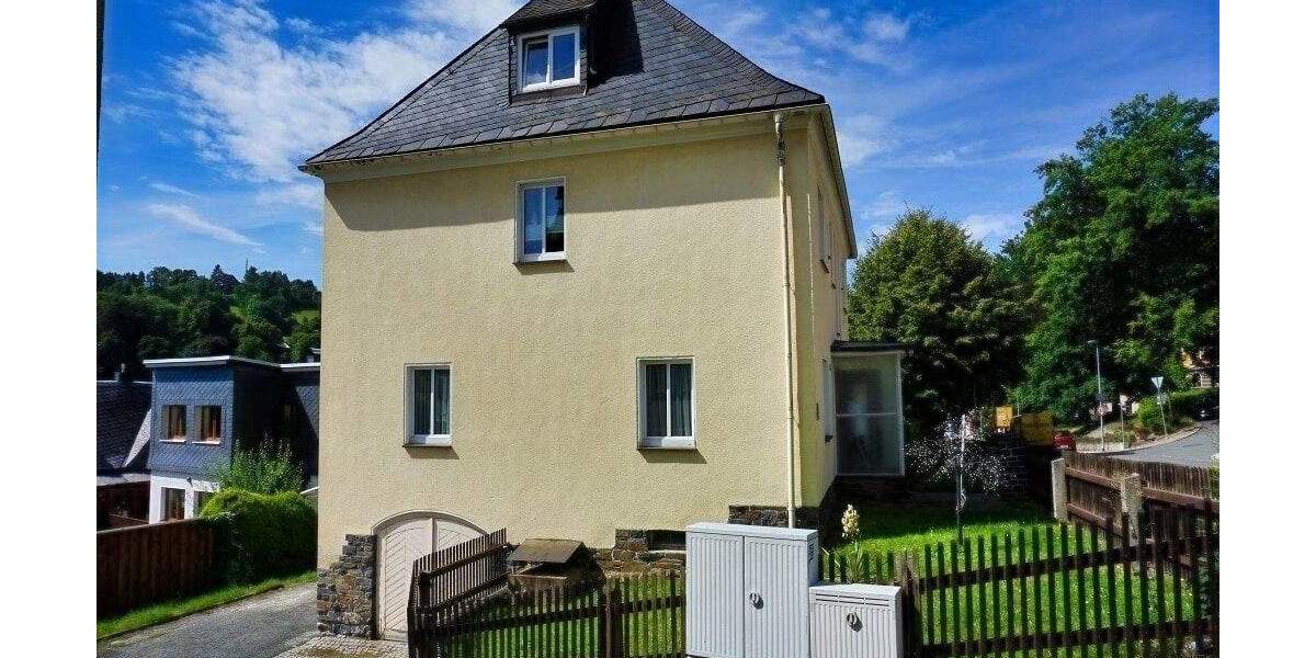 Einfamilienhaus Markneukirchen - 9 Zimmer, 245 m&sup2;, 185.000&euro; | Angebot:25662090