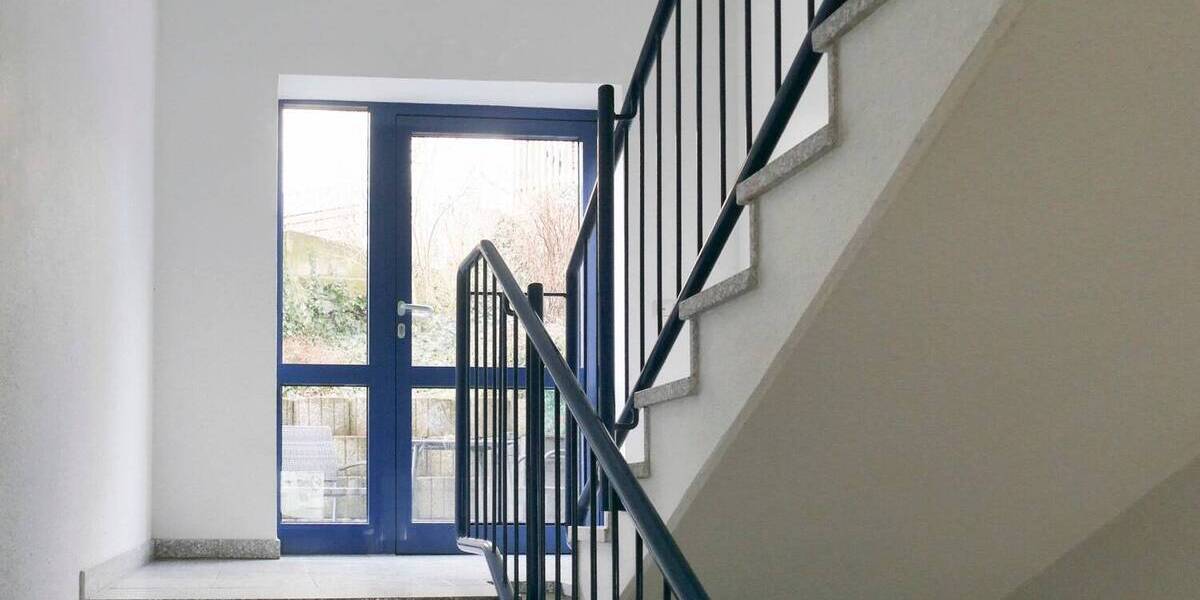 Etagenwohnung Greiz Irchwitz - 2 Zimmer, 64 m&sup2;, 55.000&euro; | Angebot:25666526