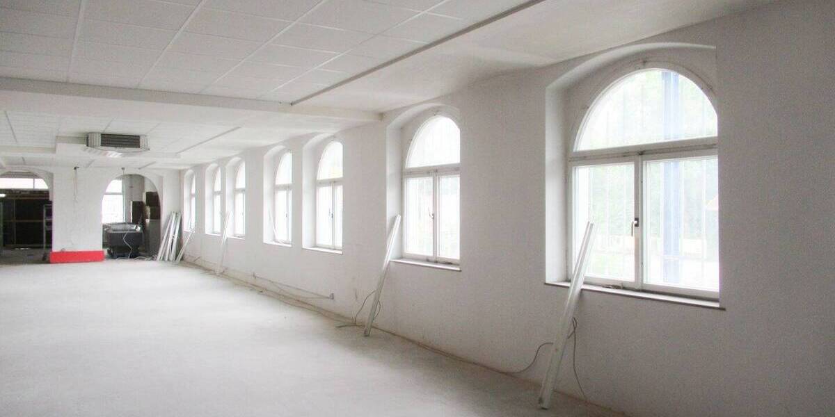 Gewerbeobjekt Zeulenroda-Triebes Zeulenroda - 2.200&euro; | Angebot:25678426