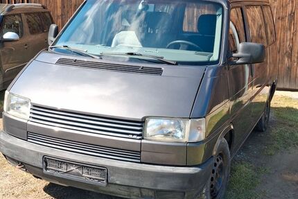 VW T4 andere 176.000 km 3.500 &euro; Adorf/Vogtl. 08626