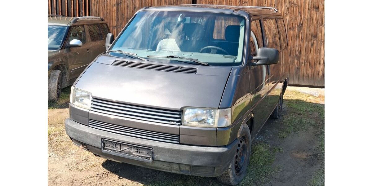 VW T4 andere 176.000 km 3.500 &euro; Adorf/Vogtl. 08626