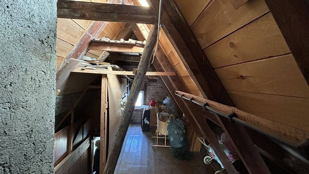 Einfamilienhaus Falkenstein - 7 Zimmer, 95 m&sup2;, 80.000&euro; | Angebot:26741161