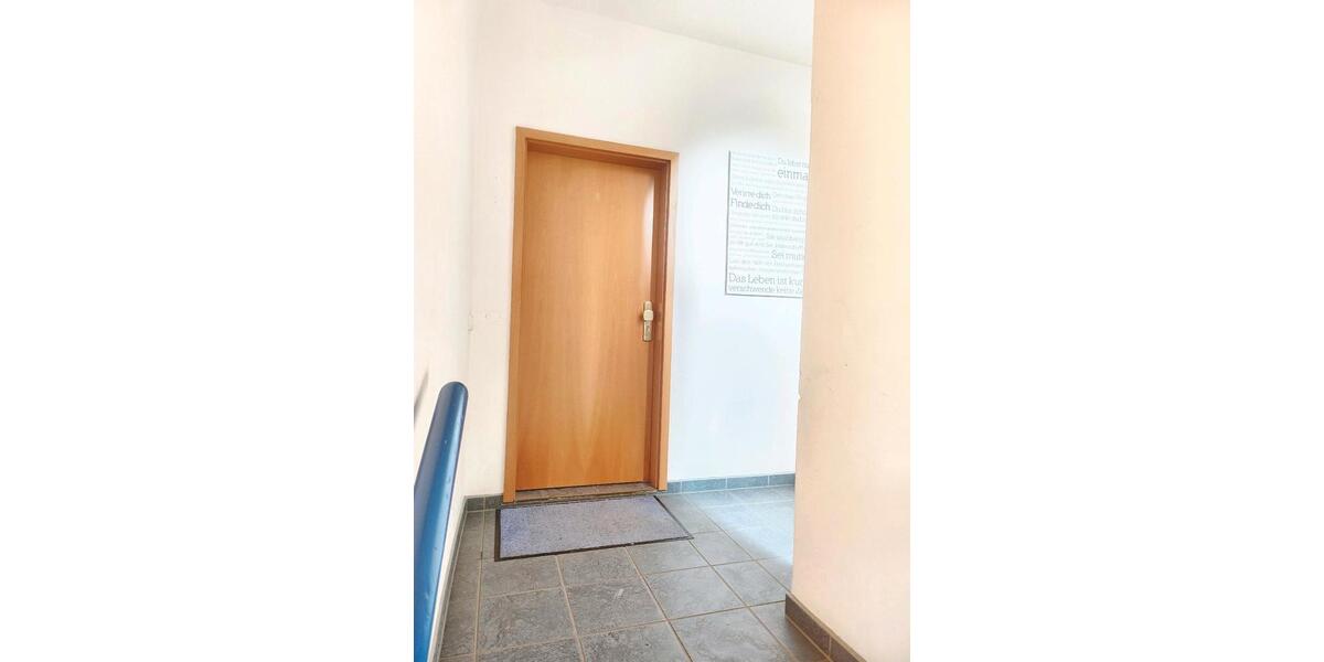 Dachgeschoßwohnung Reichenbach im Vogtland - 4.5 Zimmer, 127 m&sup2;, 610&euro; | Angebot:25275050