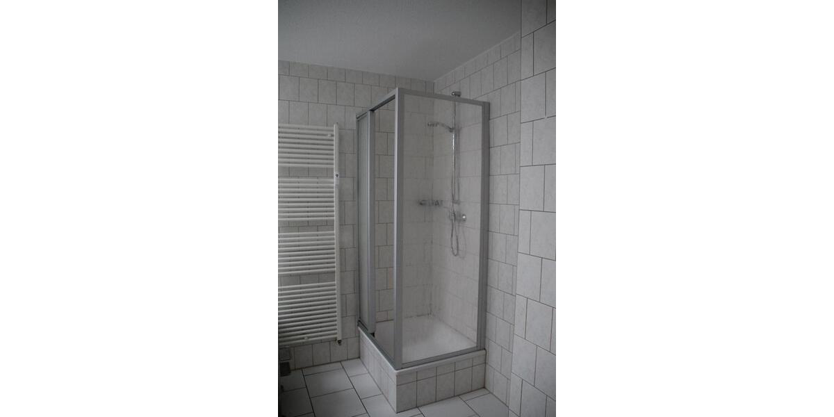 Dachgeschoßwohnung Plauen Bahnhofsvorstadt - 2.5 Zimmer, 82 m&sup2;, 315&euro; | Angebot:21228357