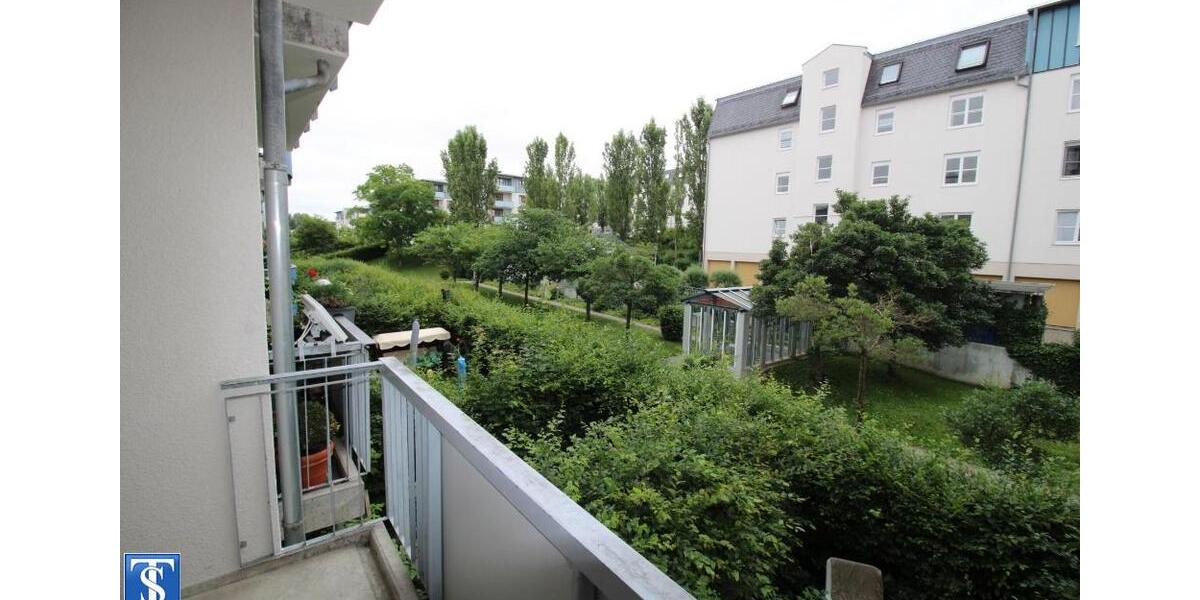 Etagenwohnung Plauen Alt Chrieschwitz - 1 Zimmer, 34 m&sup2;, 200&euro; | Angebot:23602094