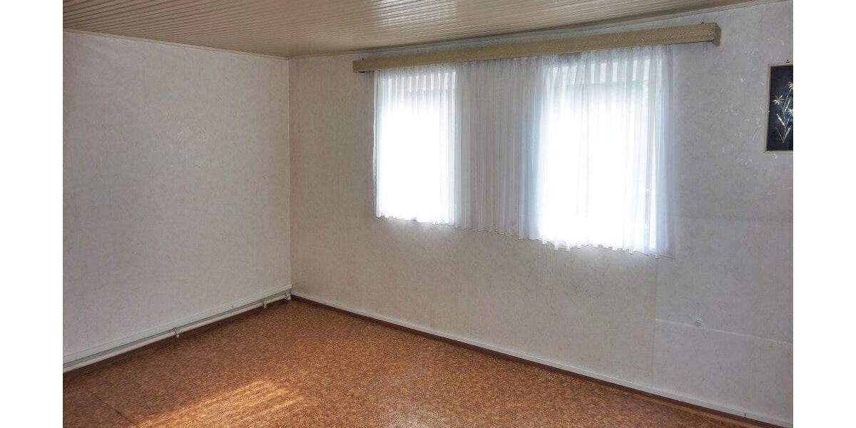 Einfamilienhaus Klingenthal Brunndöbra - 5 Zimmer, 100 m&sup2;, 85.000&euro; | Angebot:25662123
