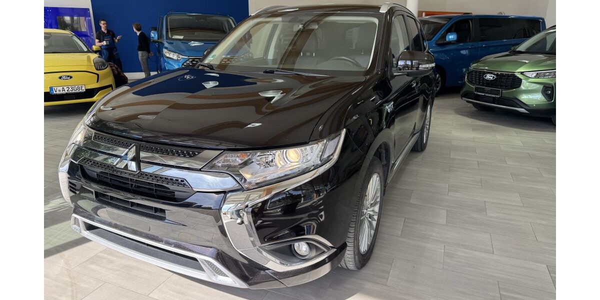Mitsubishi Outlander 46.800 km 19.990 &euro; Plauen 08525