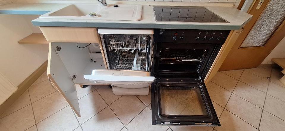 Etagenwohnung Elsterberg - 3 Zimmer, 57 m&sup2;, 320&euro; | Angebot:22041074