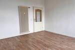 Etagenwohnung Reichenbach Friesen - 3 Zimmer, 62 m&sup2;, 300&euro; | Angebot:26015990