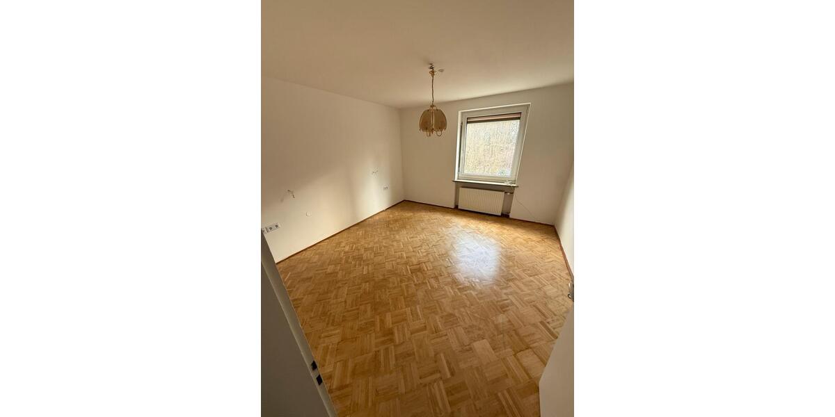 Maisonettenwohnung Feilitzsch - 5 Zimmer, 140 m&sup2;, 1.300&euro; | Angebot:25933600